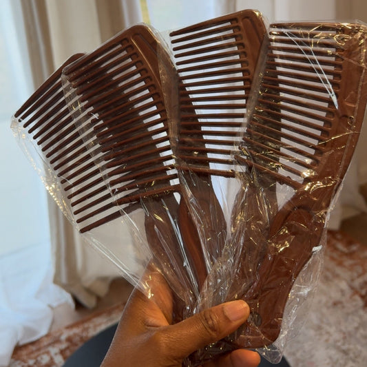 Big comb (wide tooth comb)